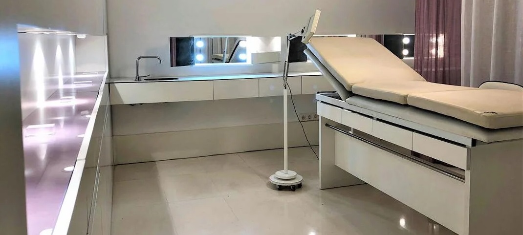 clinica licencia apertura malaga